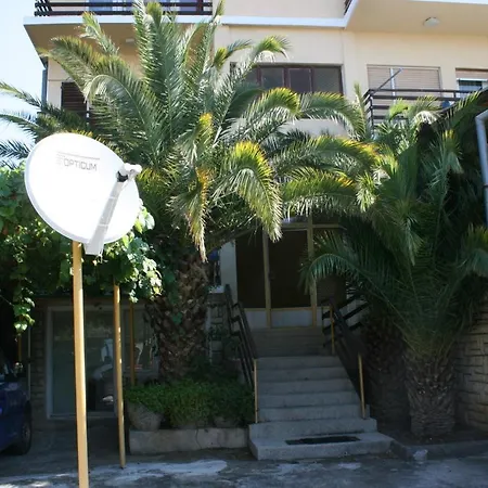 Family Starigrad 6637k 3* Starigrad Paklenica