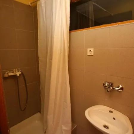 Affittacamere Family Starigrad 6637k